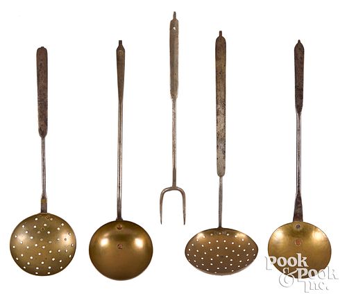 FIVE WROUGHT IRON AND BRASS UTENSILS  316407