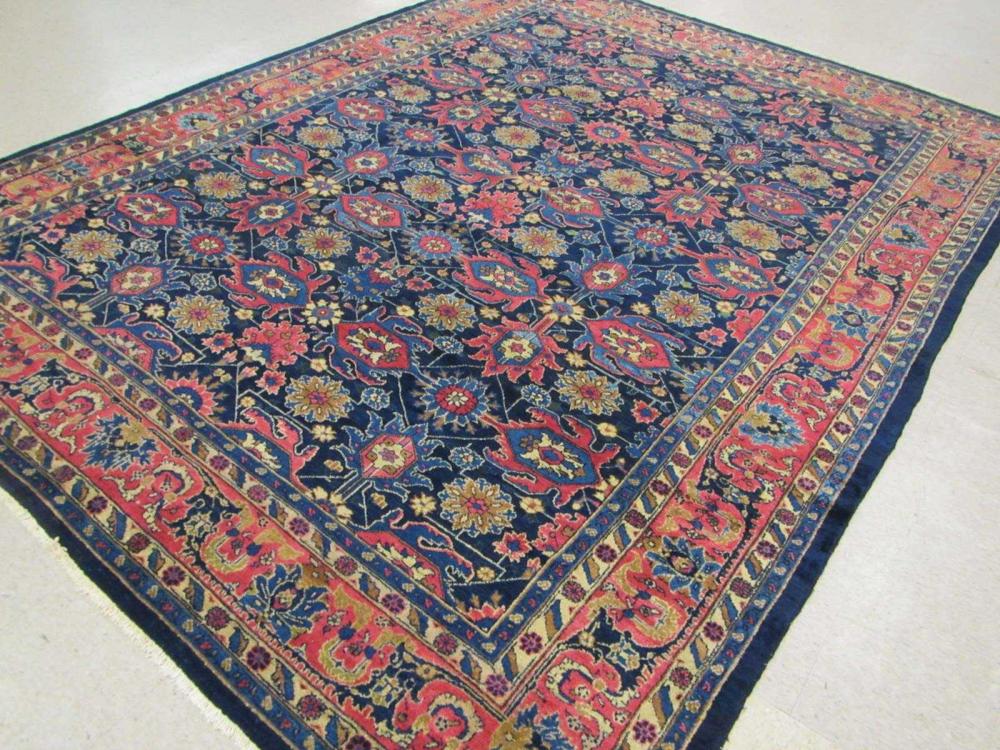 SEMI-ANTIQUE PERSIAN HAMADAN CARPET,