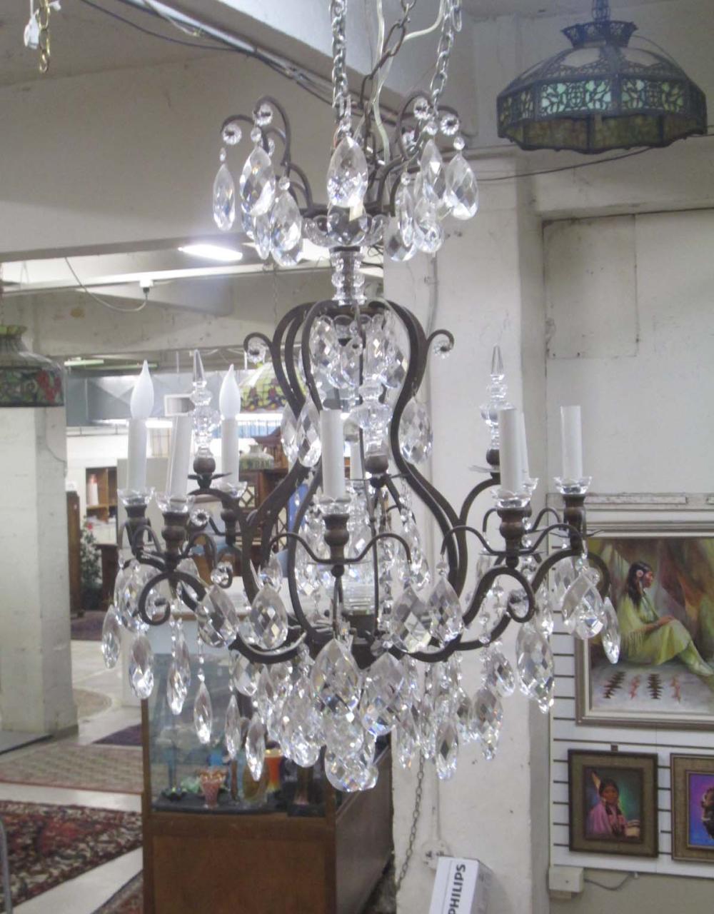 FRENCH STYLE CRYSTAL AND IRON EIGHT LIGHT 3164af