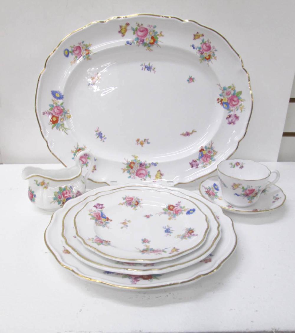 ONE HUNDRED FIFTEEN PIECE SPODE 31659a