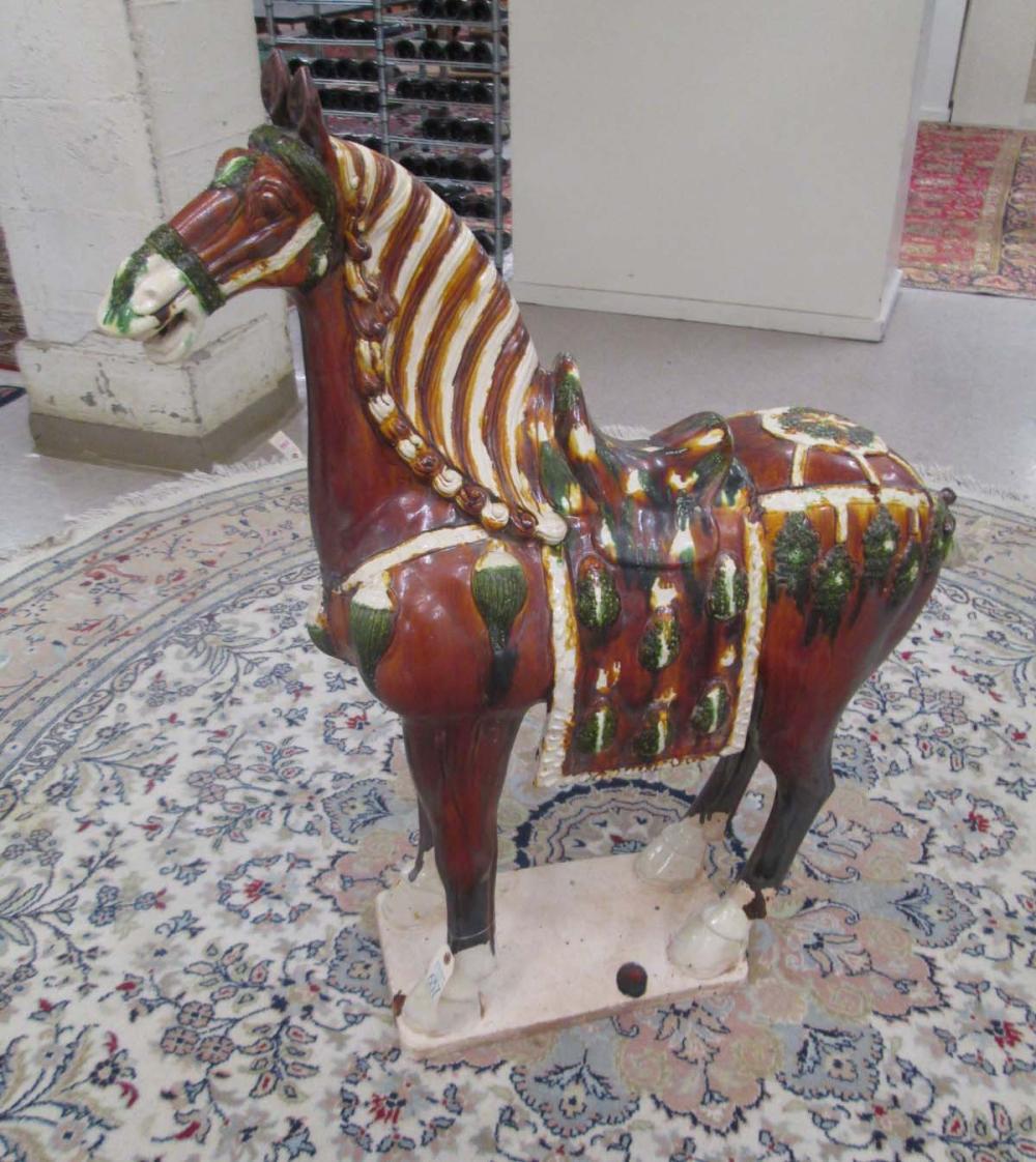 LARGE CHINESE TANG STYLE HORSE  3165d4