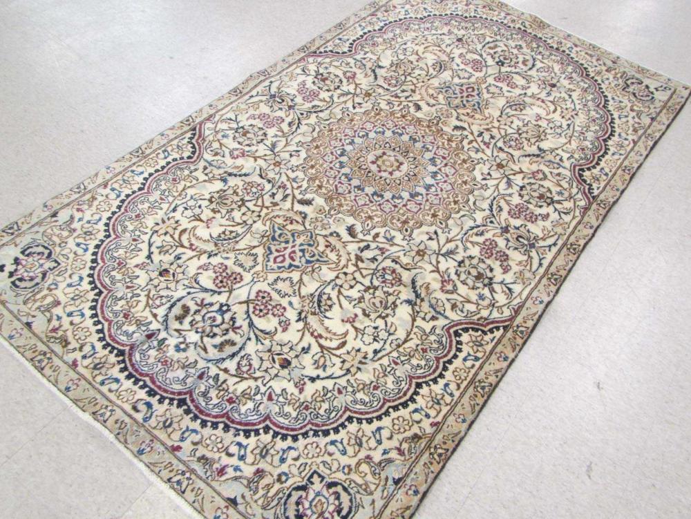 HAND KNOTTED PERSIAN RUG FLORAL 316663