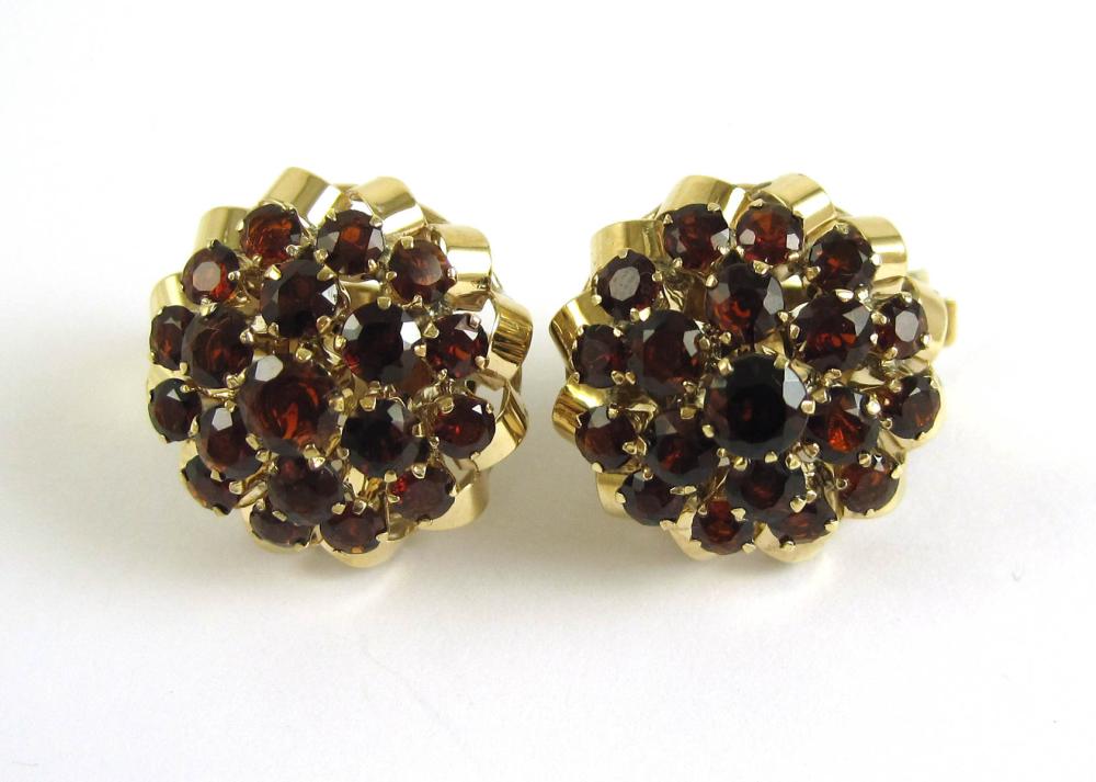 PAIR OF GARNET AND YELLOW GOLD