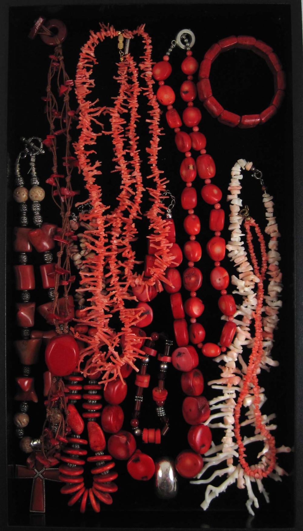 ELEVEN ARTICLES OF CORAL JEWELRY  3166af