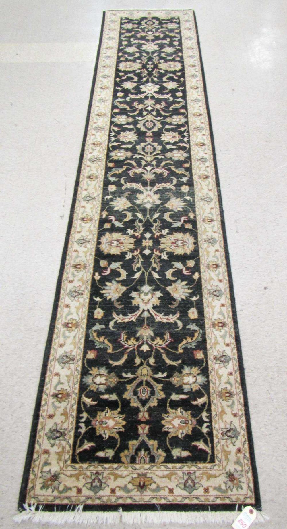 HAND KNOTTED ORIENTAL RUNNER INDO PERSIAN  3166dd