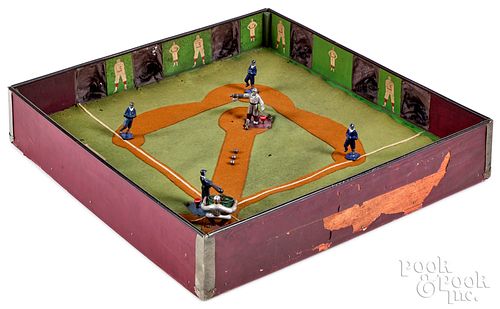 BAKER'S BASEBALL GAME FOR MEN AND