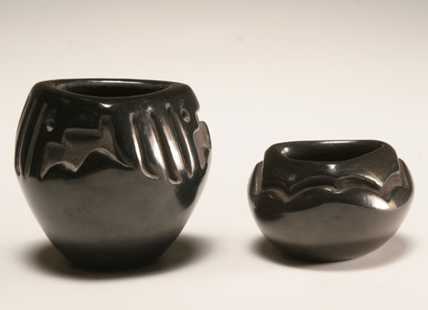 Santa Clara Pueblo black art pottery 4f0e4