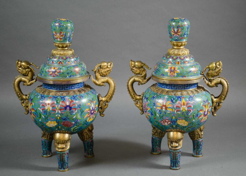 A LARGE PAIR OF CHINESE CLOISONNE 316a82