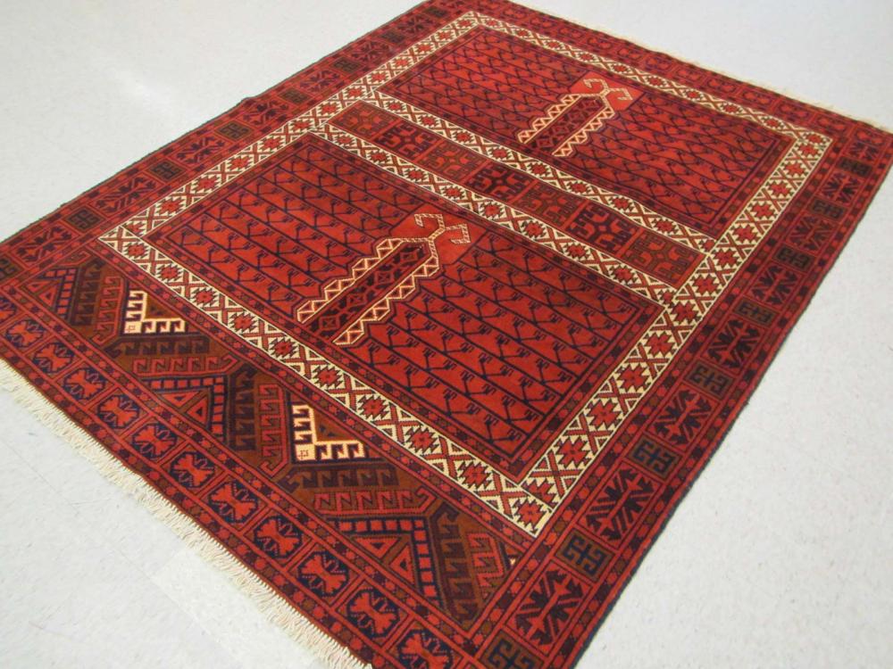 PAKISTANI TURKMEN ENSI PRAYER RUG  316af6