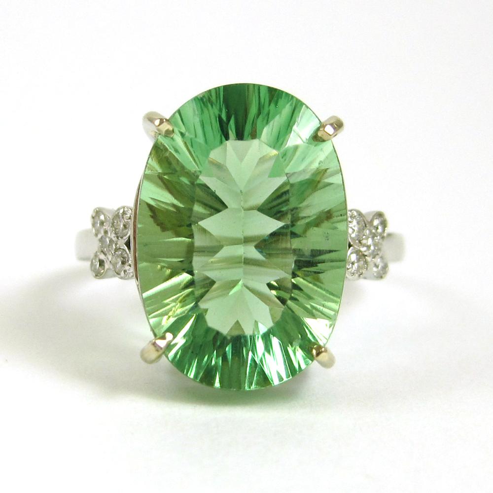 GREEN FLUORITE DIAMOND AND WHITE 316b09