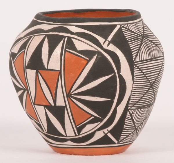 Acoma painted pottery vase with