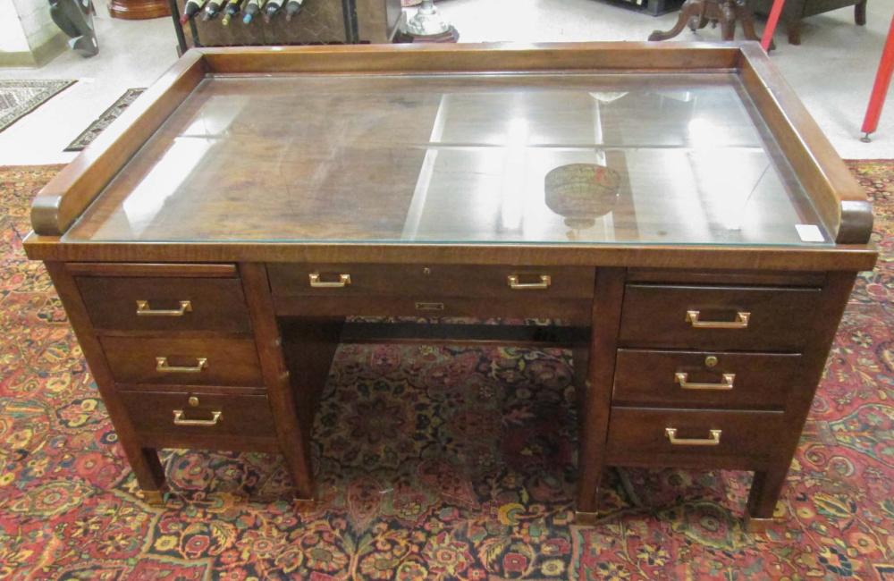 FLAT-TOP WALNUT EXECUTIVE DESK,