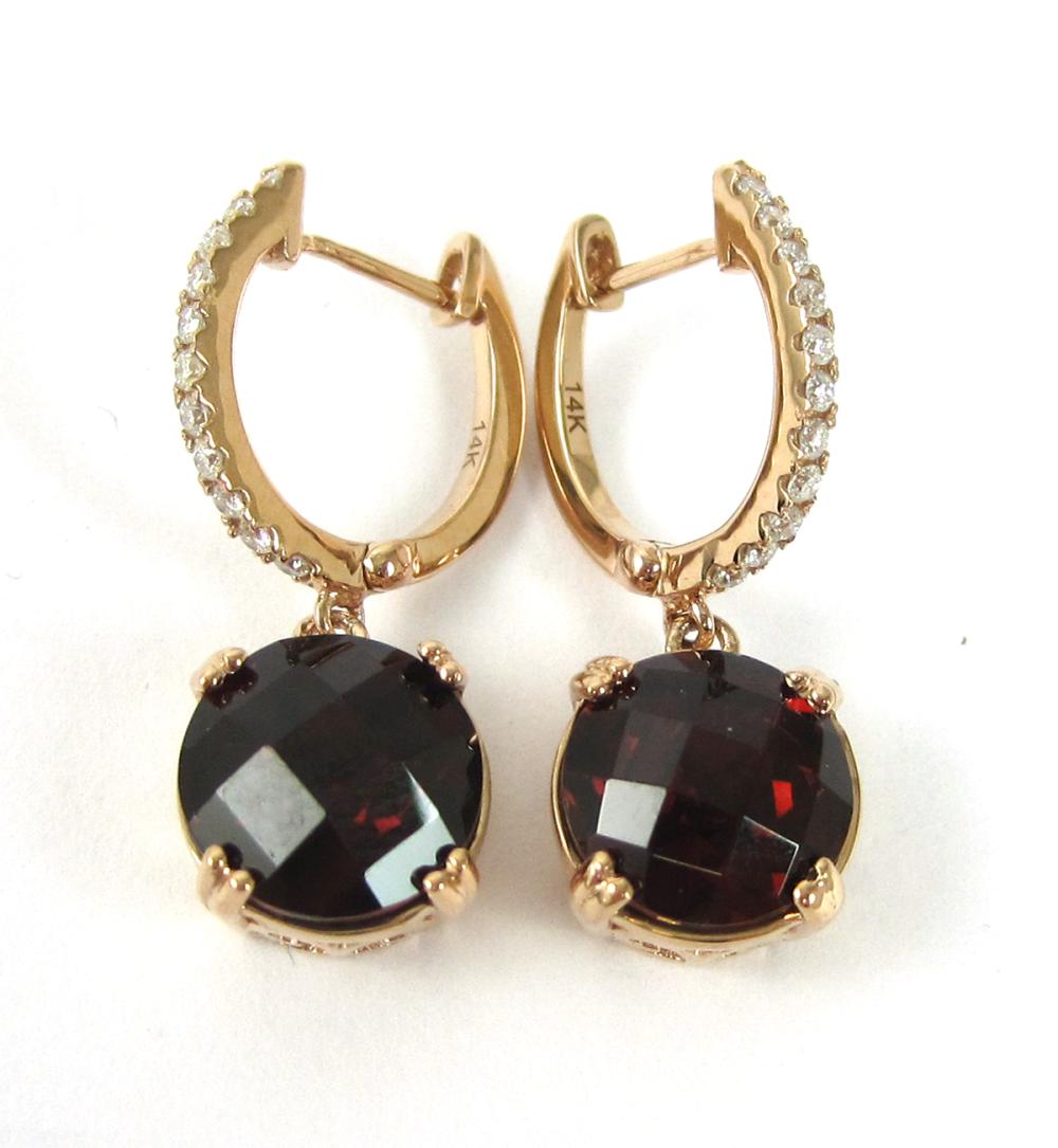 PAIR OF GARNET AND DIAMOND DANGLE 316d4f