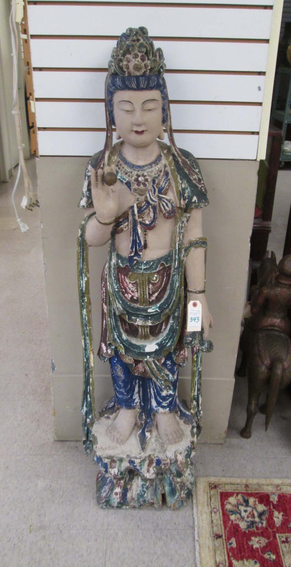 CHINESE CARVED AND PAINTED WOOD 316d6a