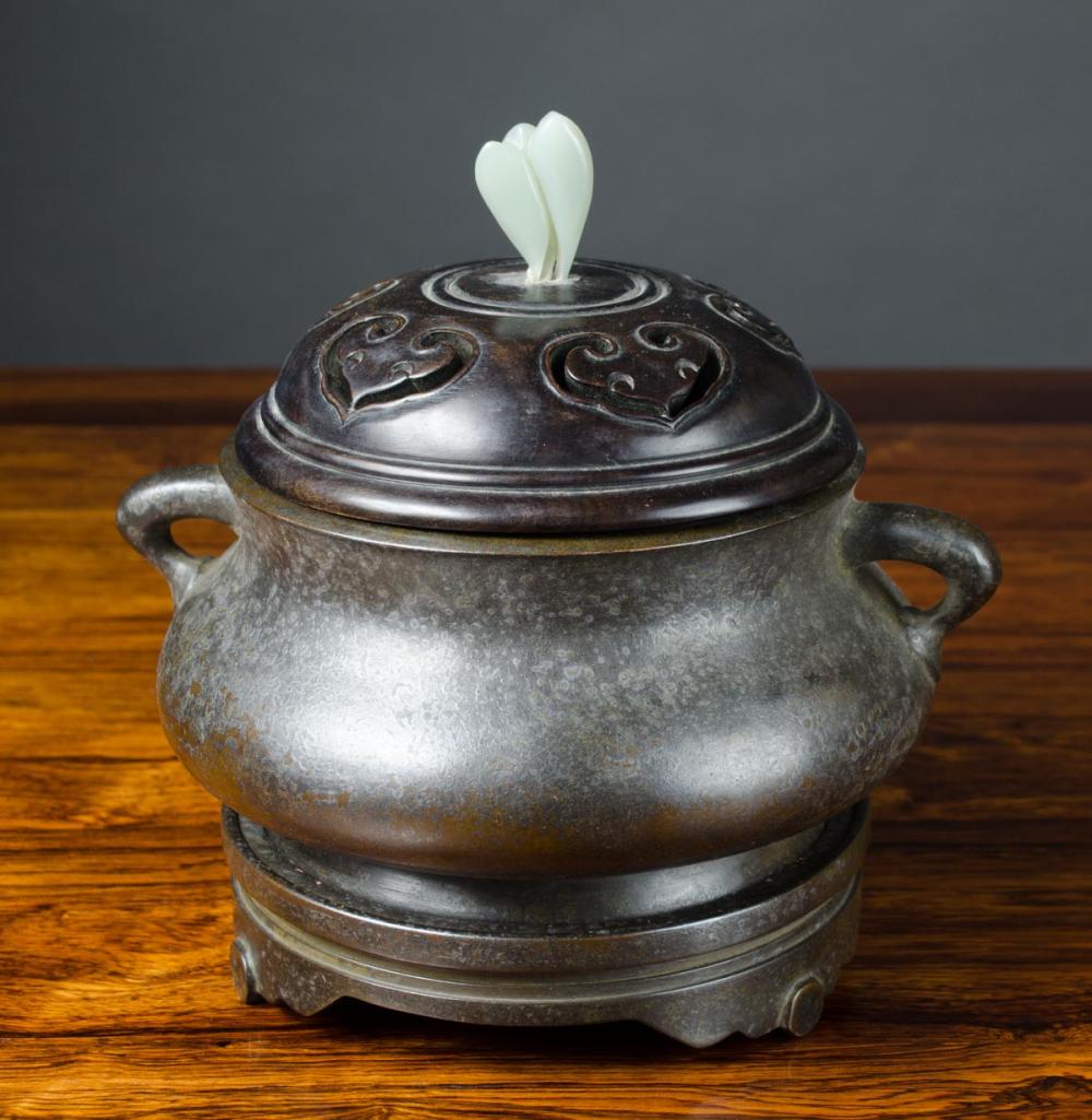 CHINESE BRONZE LIDDED CENSER, OF