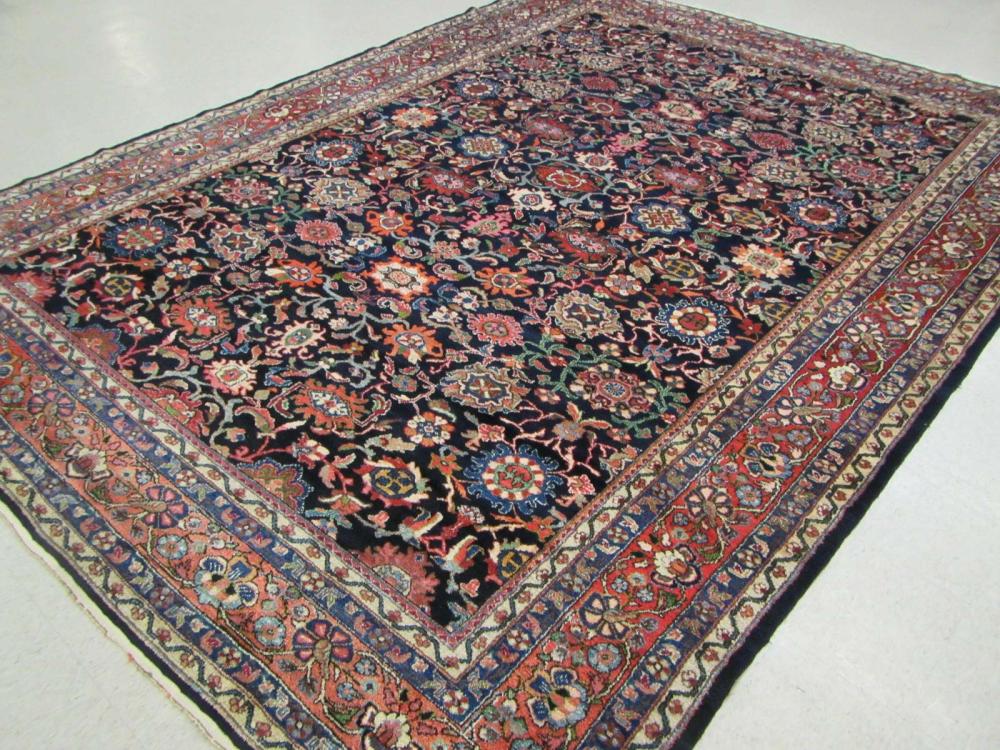 SEMI ANTIQUE PERSIAN LILIHAN CARPET  316e4a