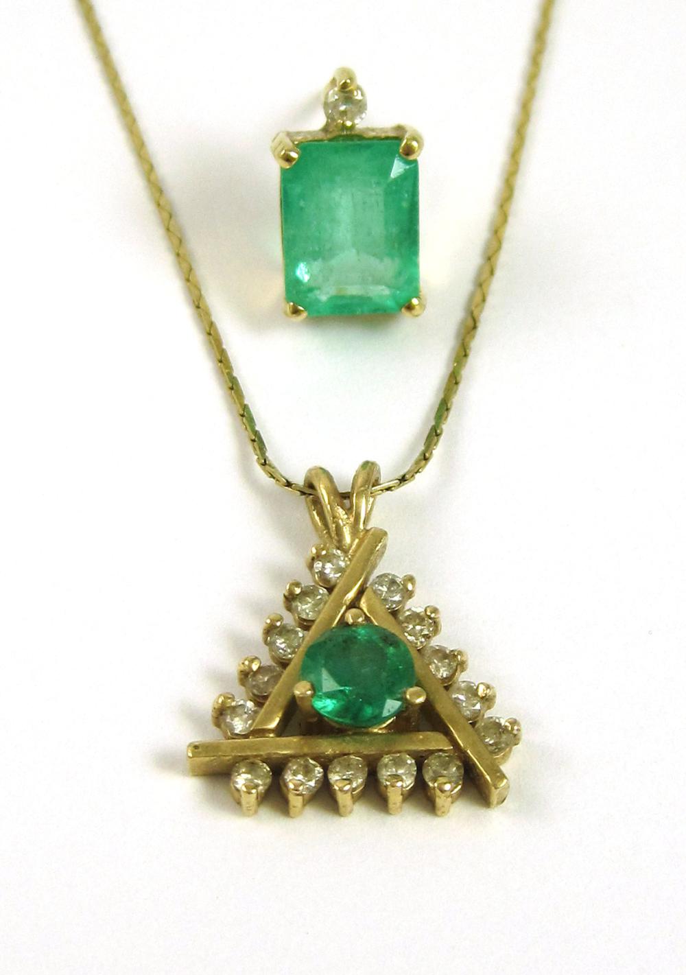 TWO ARTICLES OF EMERALD AND DIAMOND 316ef7