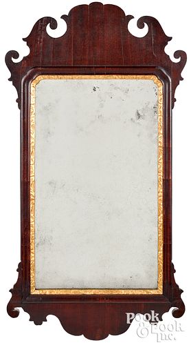 CHIPPENDALE MAHOGANY LOOKING GLASS  314aa0