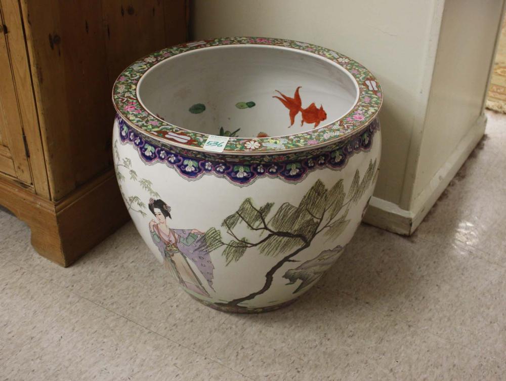 CHINESE PORCELAIN FISH BOWL PLANTER  314cf1