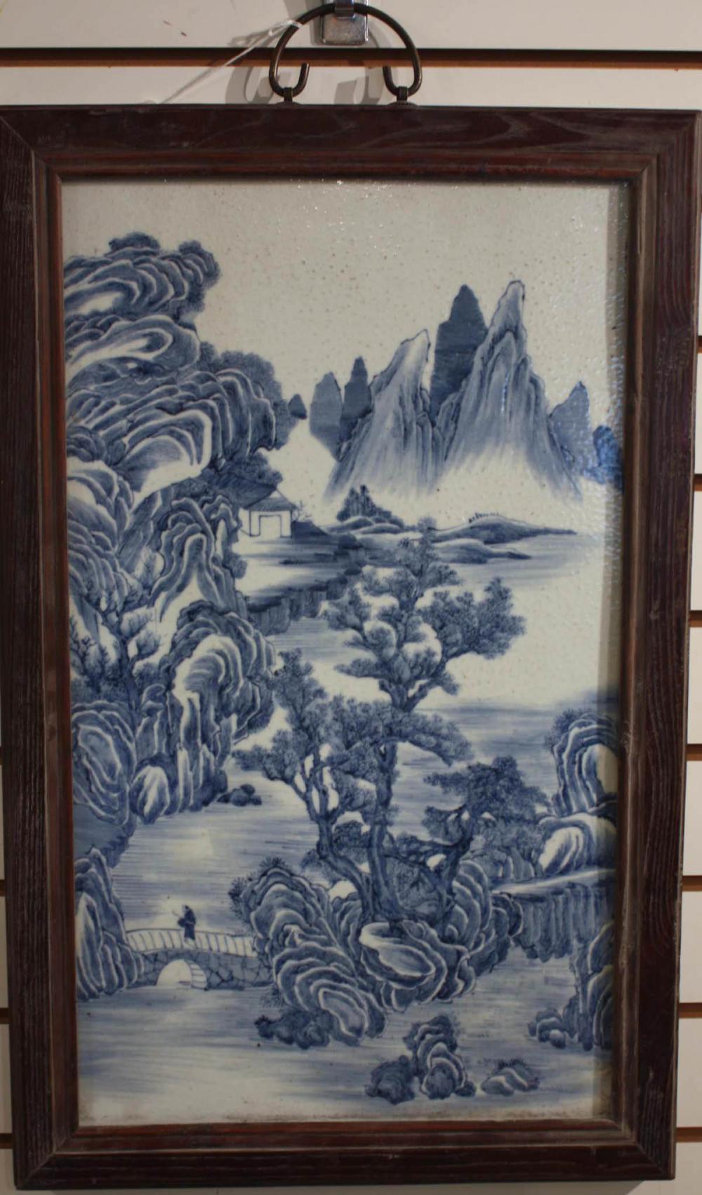CHINESE BLUE AND WHITE PORCELAIN 314d04