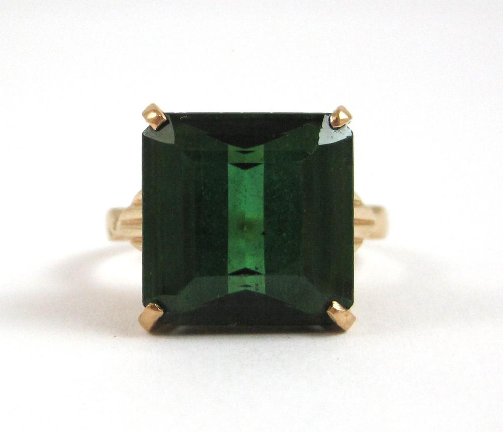 GREEN TOURMALINE AND FOURTEEN KARAT