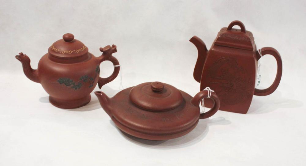 THREE CHINESE ZISHA TEAPOTS VARIOUS 314d17