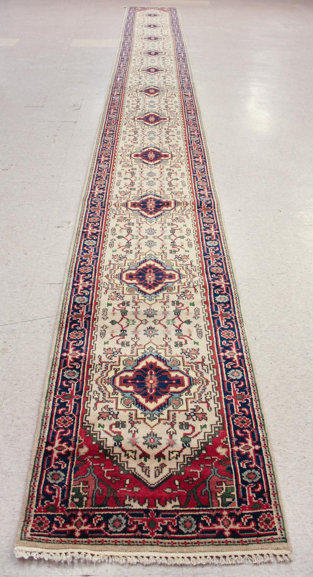 HAND KNOTTED ORIENTAL RUNNER PERSIAN 314d5d