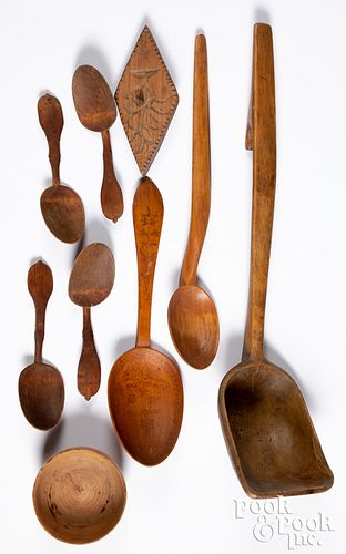 GROUP OF SCANDINAVIAN WOODENWAREGroup