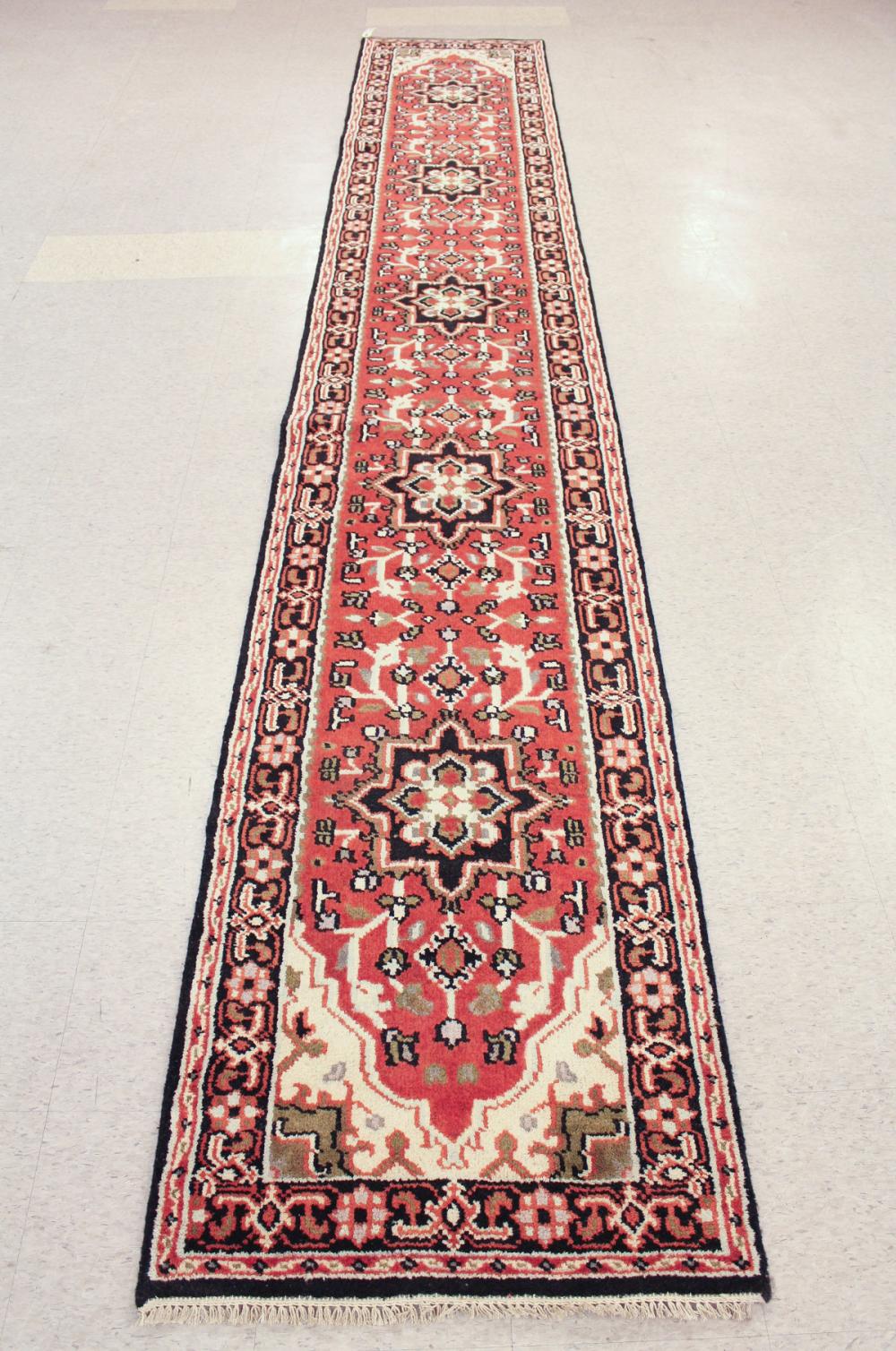HAND KNOTTED ORIENTAL RUNNER, INDO-PERSIAN