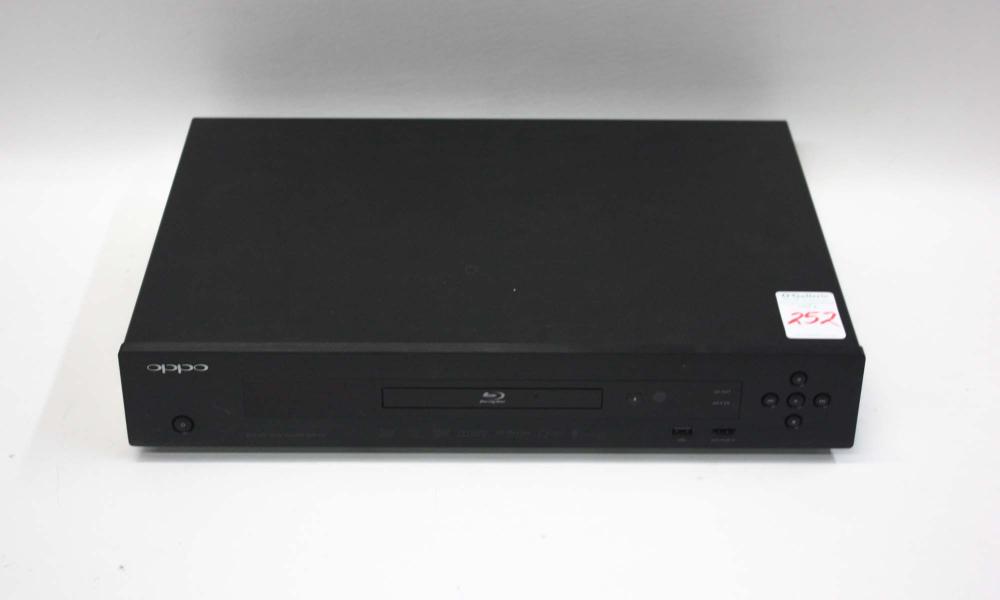 OPPO BLUE RAY DISC PLAYER WITH 3151a6