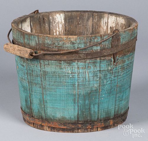 BLUE PAINTED BUCKET 19TH C Blue 31525f