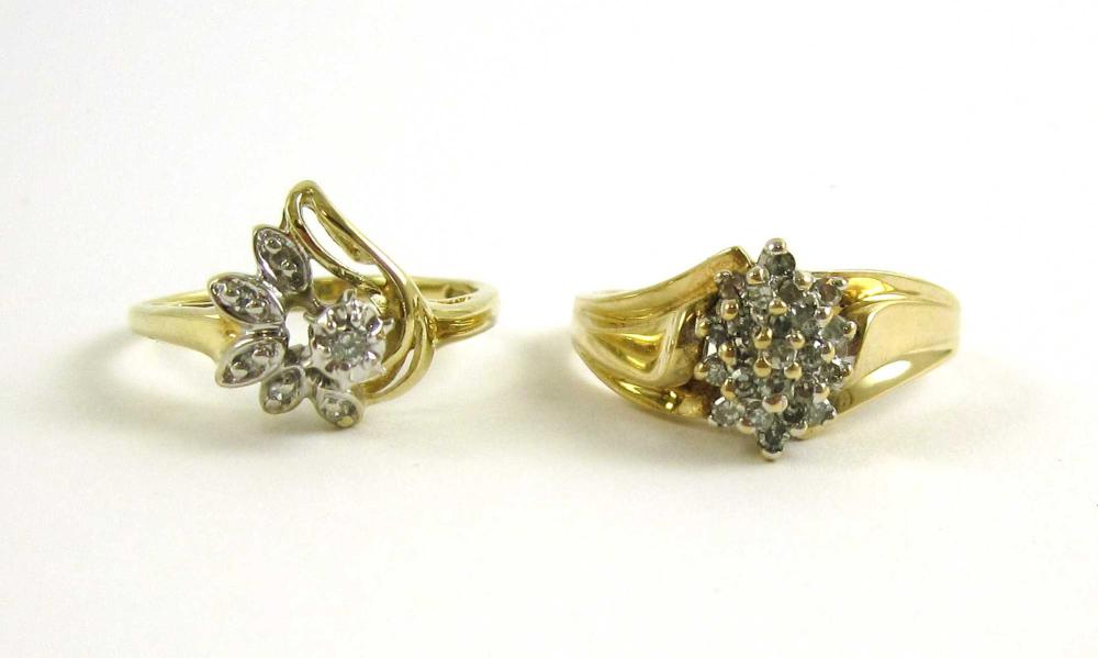 TWO DIAMOND AND TEN KARAT GOLD 31528a