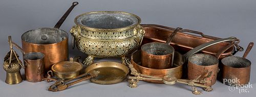 GROUP OF COPPER AND BRASS ITEMS,