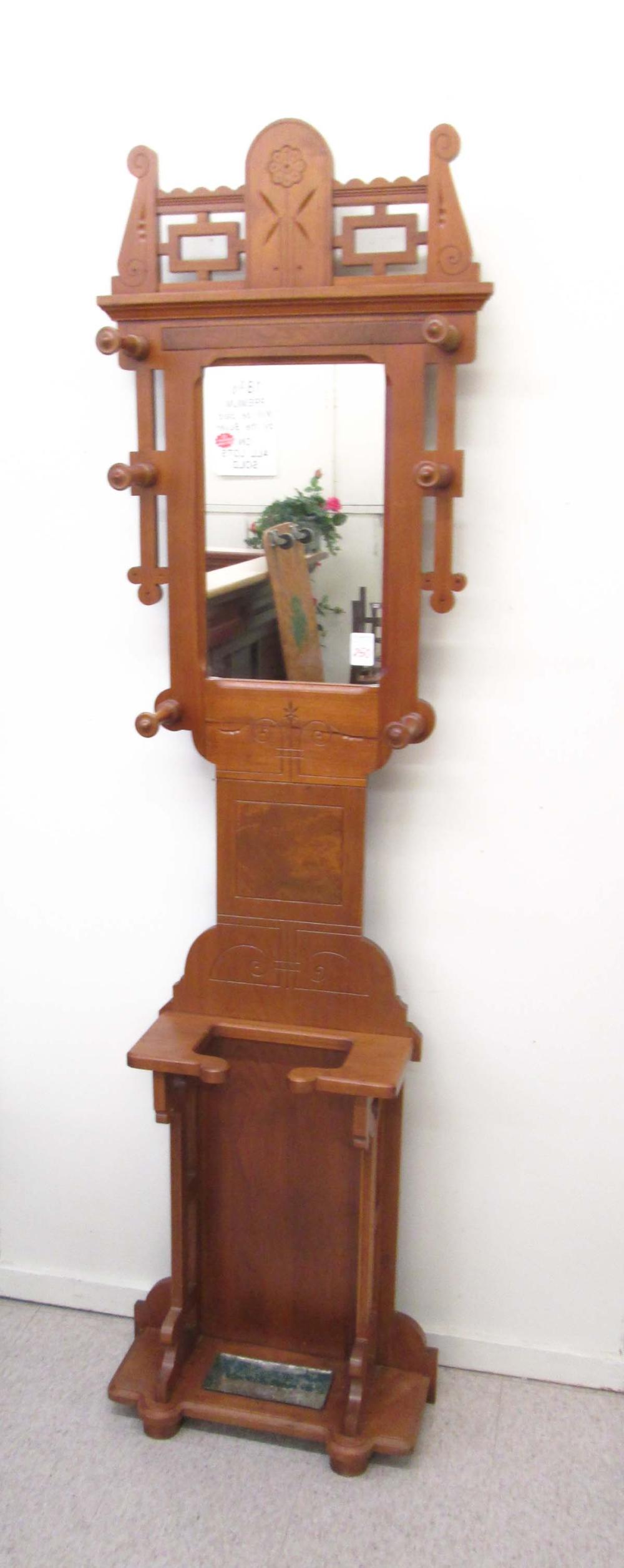 VICTORIAN WALNUT HALLSTAND EASTLAKE 315604