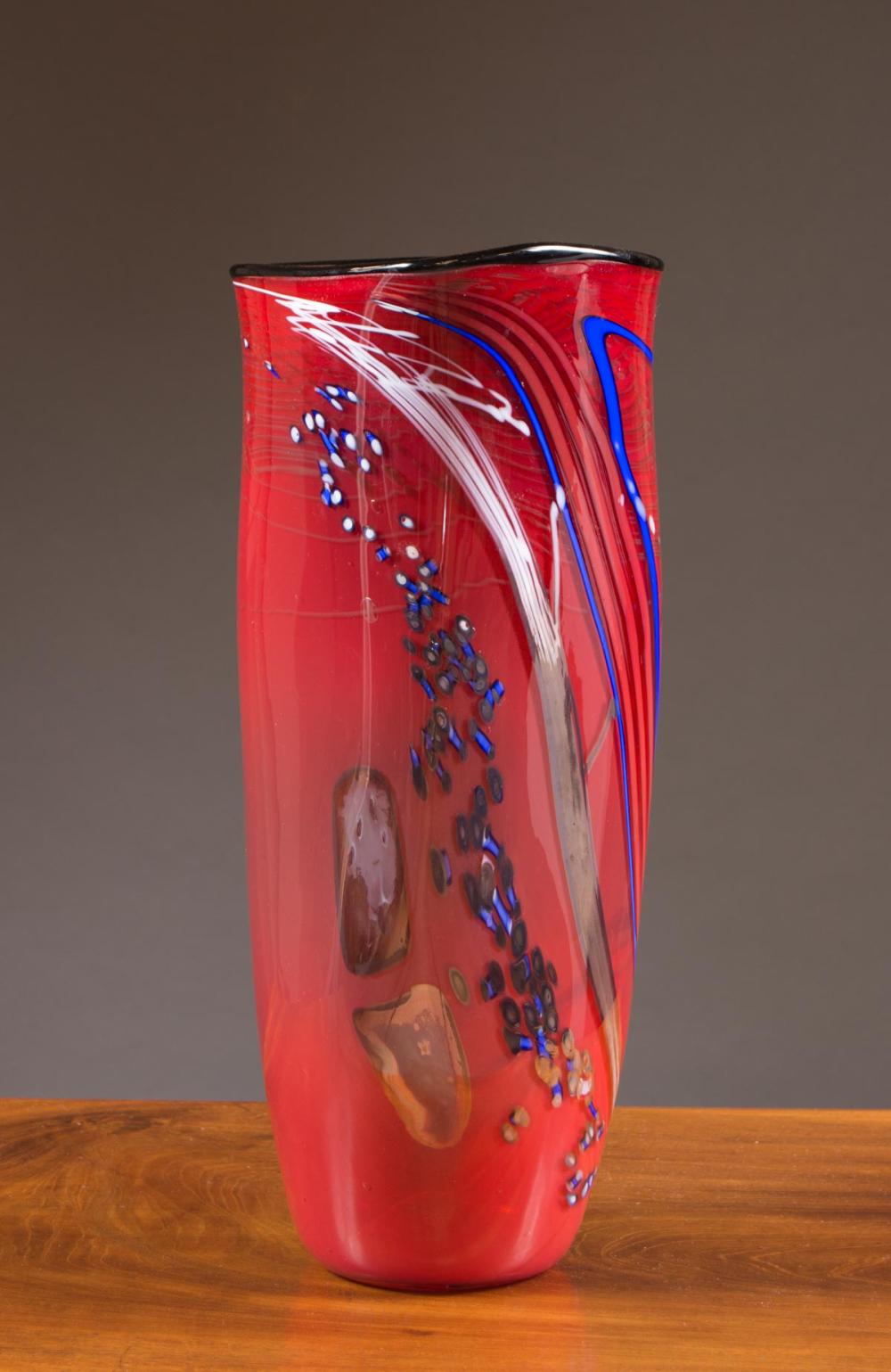 JAMES NOWAK ART GLASS VASE (AMERICAN,