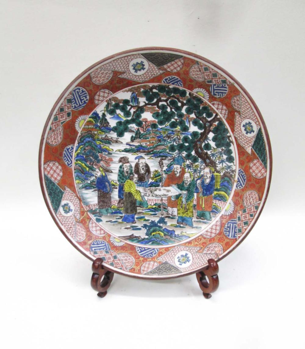 JAPANESE KUTANI PORCELAIN CHARGER  31561e