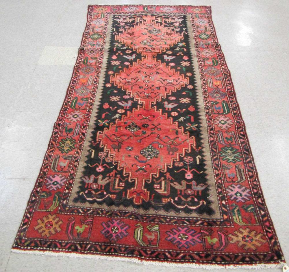 PERSIAN TRIBAL AREA RUG, FEATURING