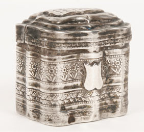 Early Dutch silver shaped trinket