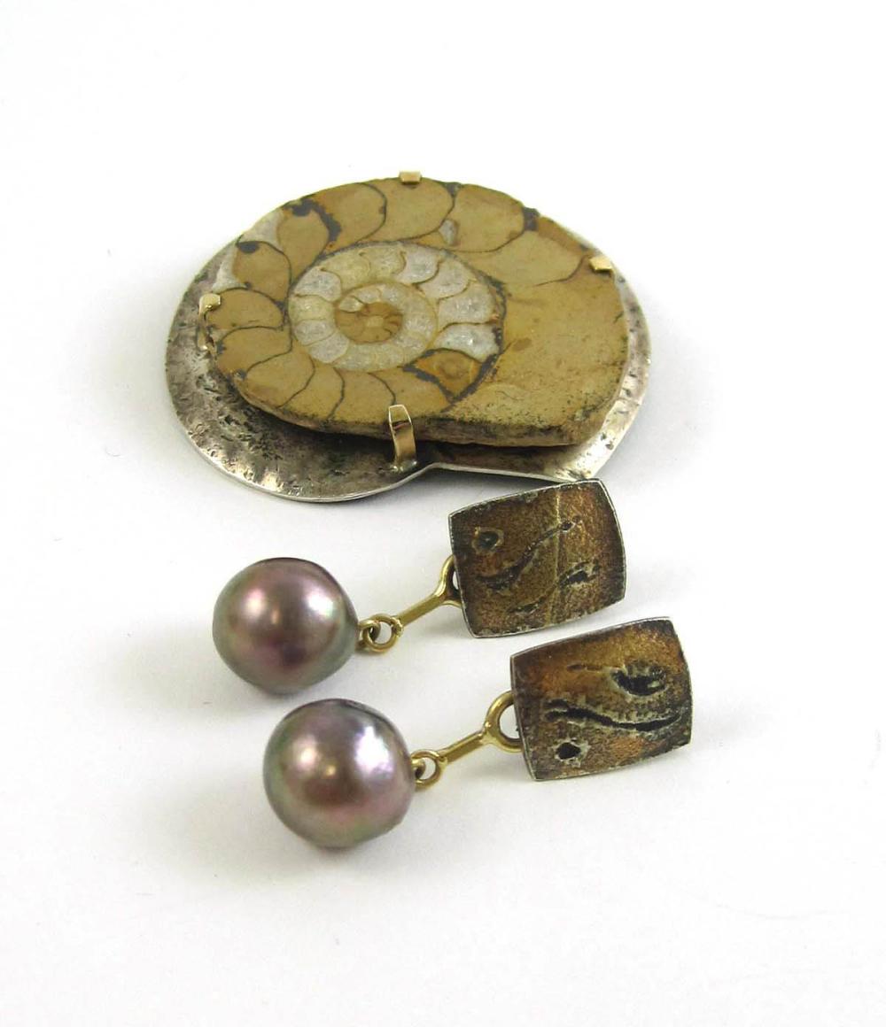 MIXED METAL BROOCH AND EARRINGS  315799