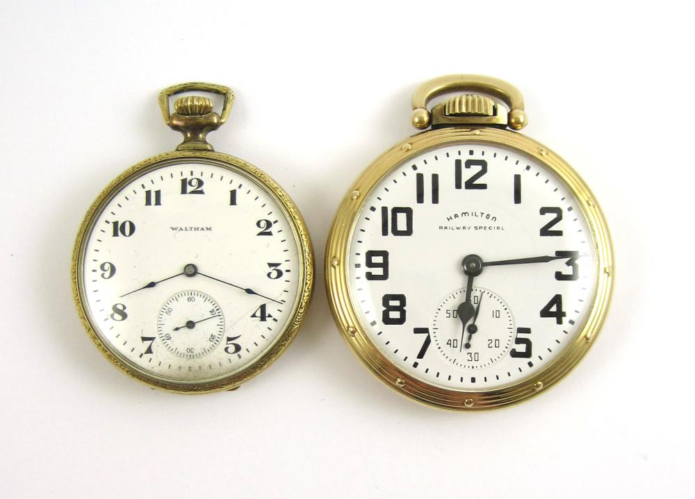 TWO AMERICAN OPEN FACE POCKET WATCHES  3157d0