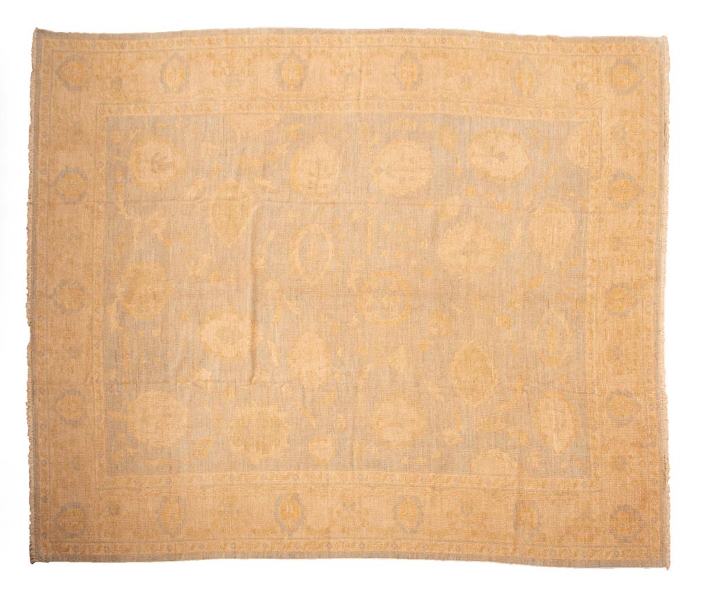 OUSHAK CARPETOushak Carpet pale 318248