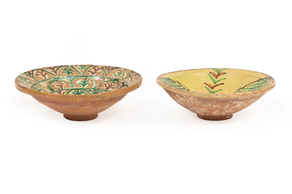 TWO FAIENCE POTTERY BOWLSTwo Faience