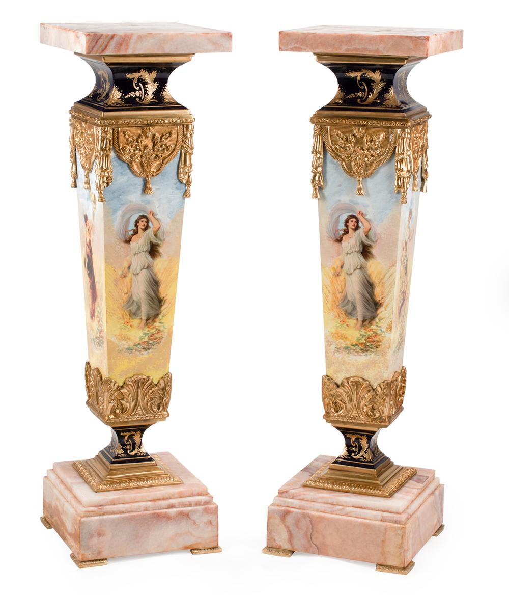 PAIR OF LOUIS XVI STYLE BRONZE MOUNTED  318361