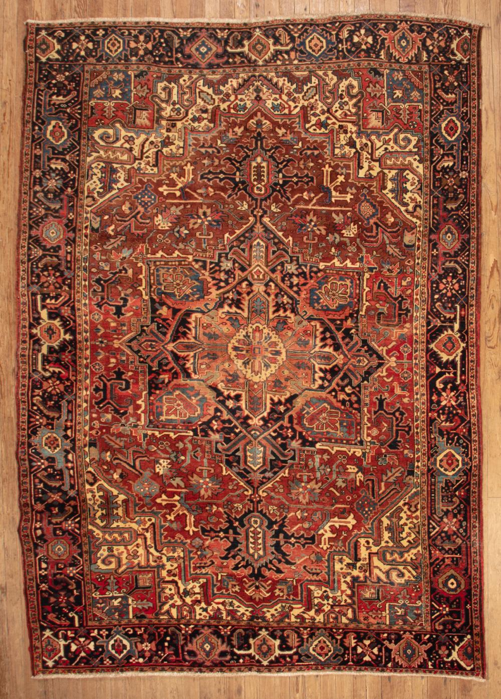 PERSIAN HERIZ CARPETPersian Heriz 3183b2