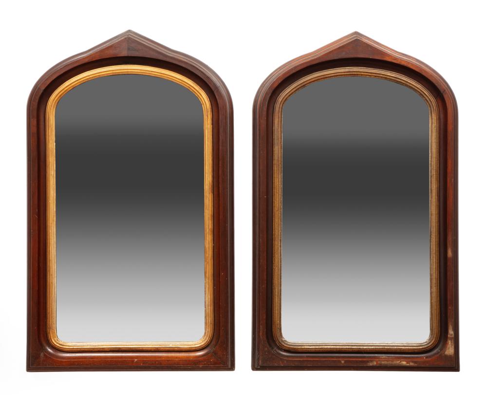 PAIR OF ENGLISH PARCEL GILDED WALNUT 318556