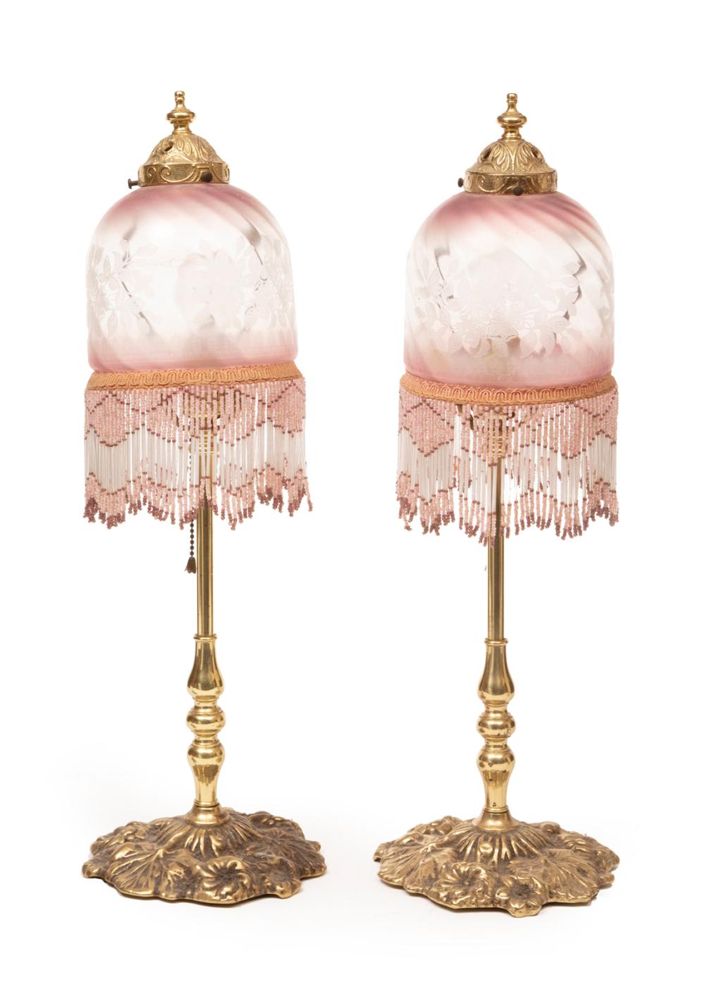 PAIR OF BRASS AND ROSE GLASS BOUDOIR 3186cc