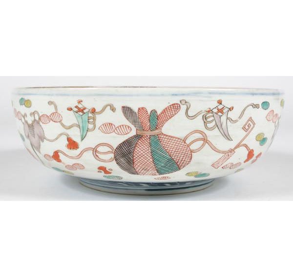 Imari bowl; Japanese porcelain design