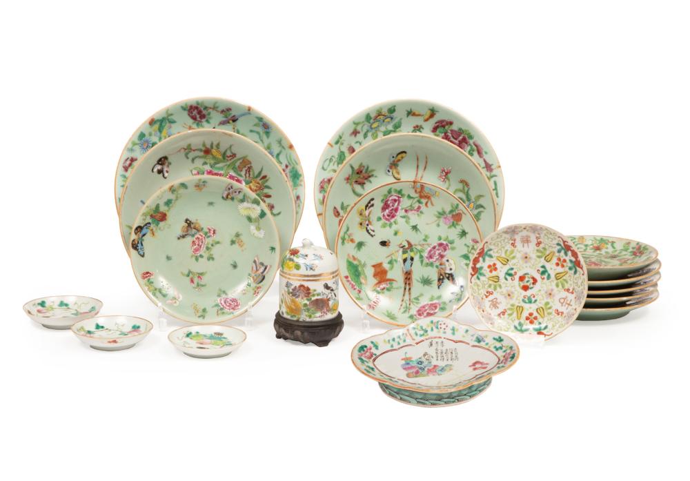 CHINESE EXPORT FAMILLE ROSE PORCELAINGroup 318786