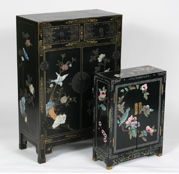 Lot of two Asian lacquered cabinets;