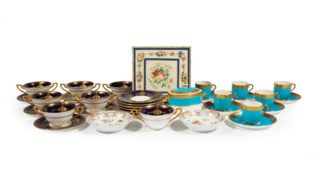 GROUP OF ENGLISH PORCELAIN TABLEWAREGroup